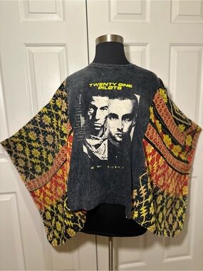 Kantha T-shirt Twenty One Pilots Graphic Band Kimono handmade - Black & Yellow